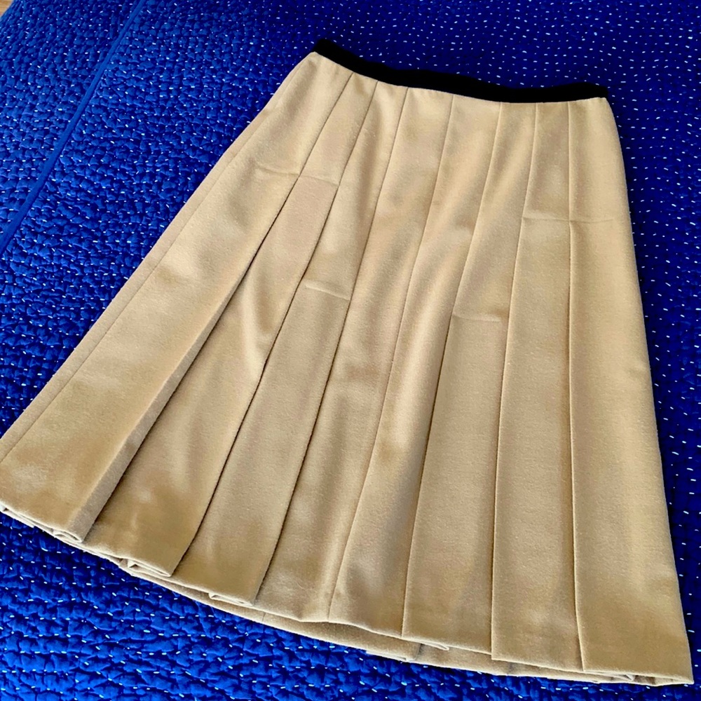 Mid calf pleated lined wool skirt